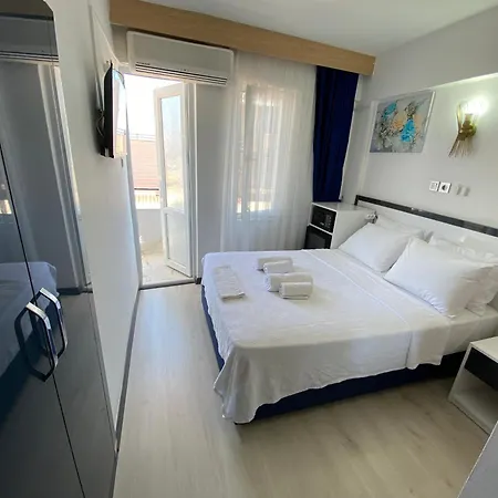 Acer Guenes Hotel